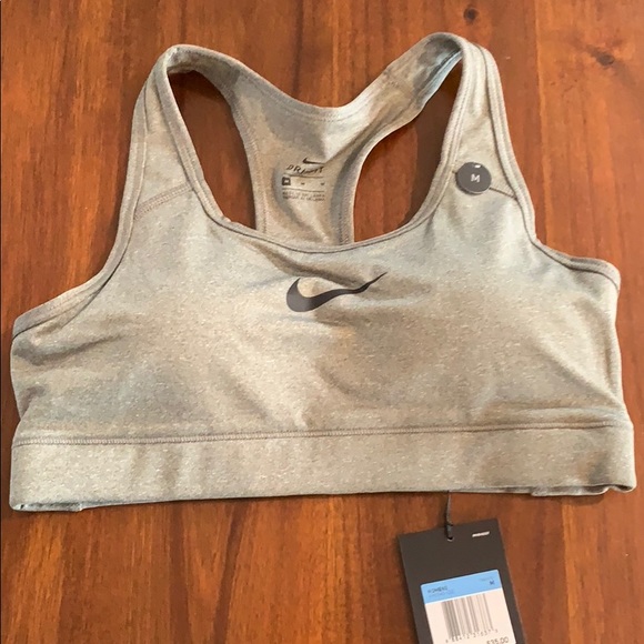 Nike Other - Nike victory bra medium support gray and black